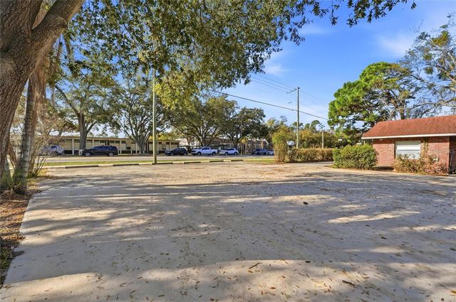 2300 CANNON TERRACE NW A,B,C,D,E,F, Winter Haven, FL 33881