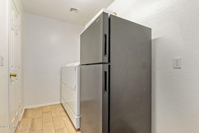 504 N SWALLOW Lane, Gilbert, AZ 85234