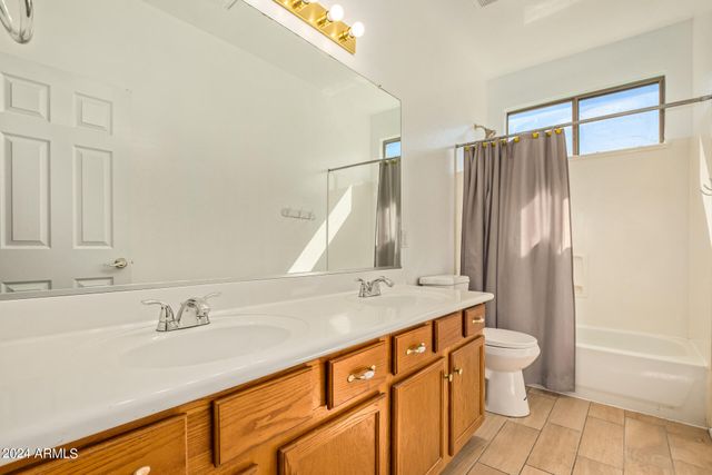 504 N SWALLOW Lane, Gilbert, AZ 85234