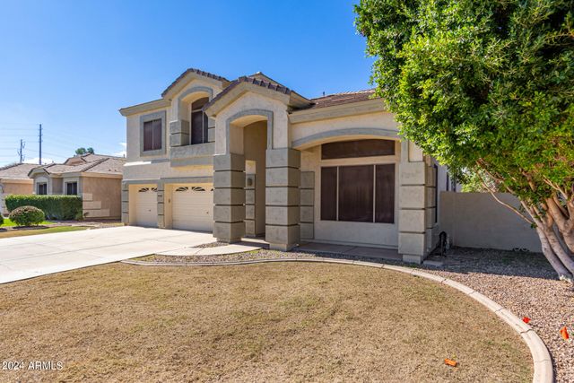 504 N SWALLOW Lane, Gilbert, AZ 85234