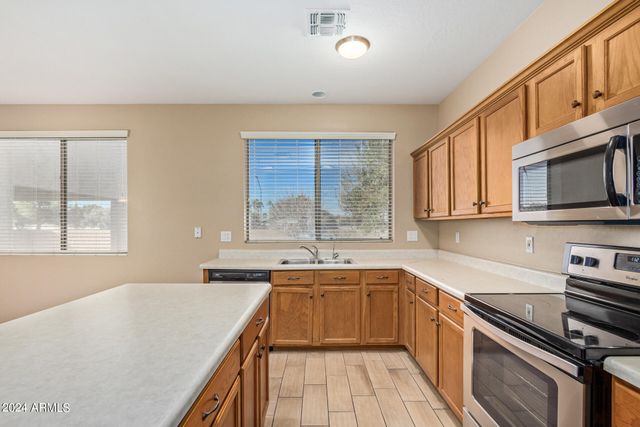 504 N SWALLOW Lane, Gilbert, AZ 85234