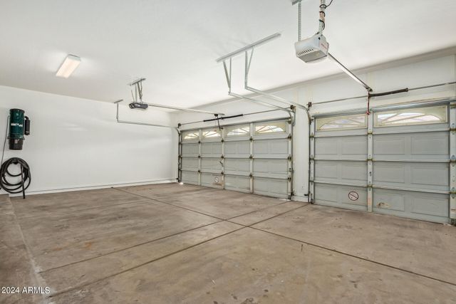 504 N SWALLOW Lane, Gilbert, AZ 85234