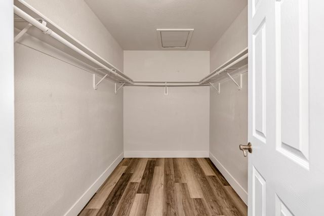 2408 Beatrice Ln, Modesto, CA 95355