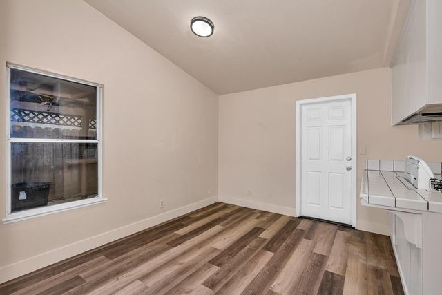 2408 Beatrice Ln, Modesto, CA 95355