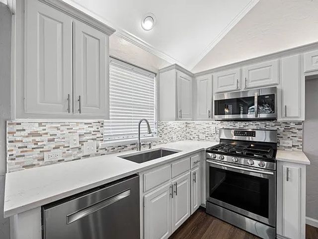 10122 Loving Trail Drive, Frisco, TX 75035