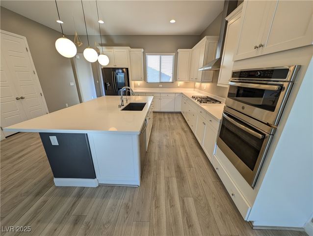 4535 Herbert River Avenue, Las Vegas, NV 89141