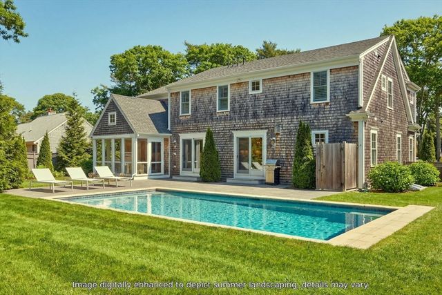 125 Wianno Circle, Barnstable, MA 02655