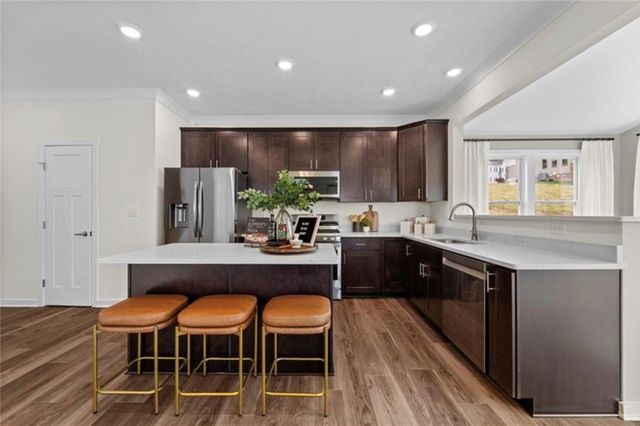 215 Creekside Dr Creekside Dr, Chartiers City, PA 15071