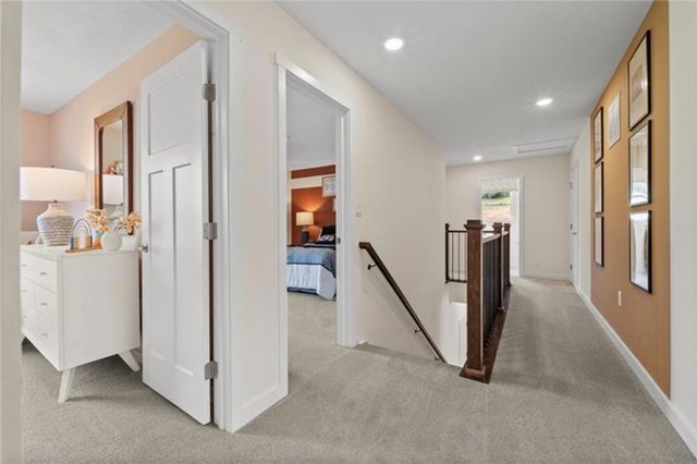 215 Creekside Dr Creekside Dr, Chartiers City, PA 15071