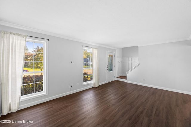 4724 Ferrer Way, Jeffersontown, KY 40299