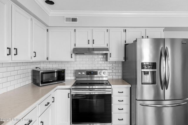 4724 Ferrer Way, Jeffersontown, KY 40299