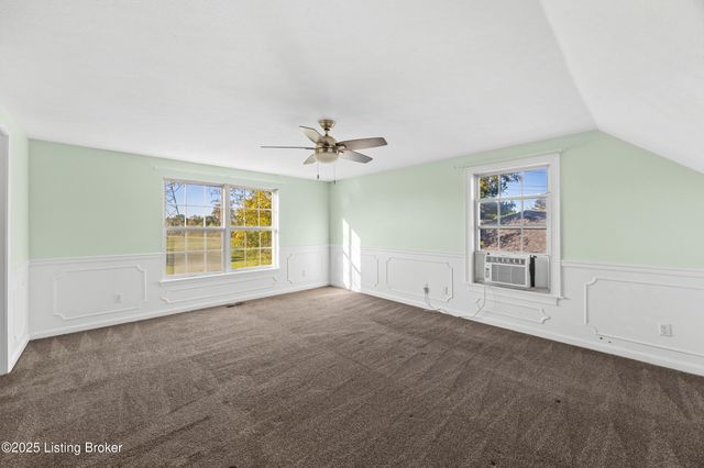 4724 Ferrer Way, Jeffersontown, KY 40299