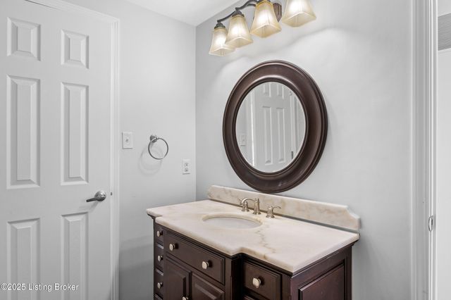 4724 Ferrer Way, Jeffersontown, KY 40299