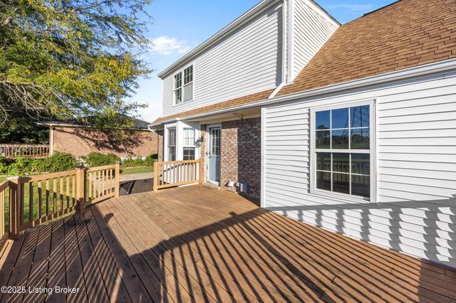 4724 Ferrer Way, Jeffersontown, KY 40299