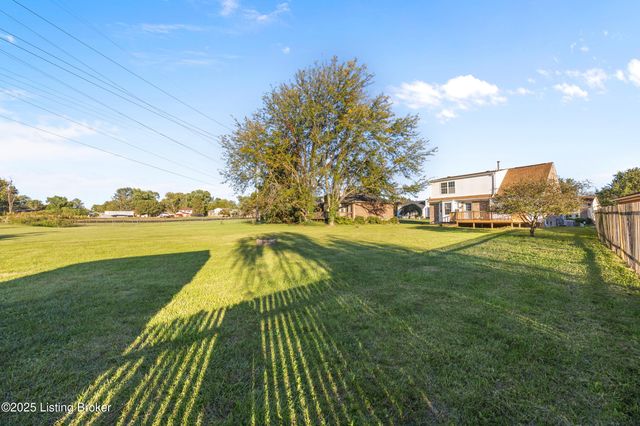 4724 Ferrer Way, Jeffersontown, KY 40299