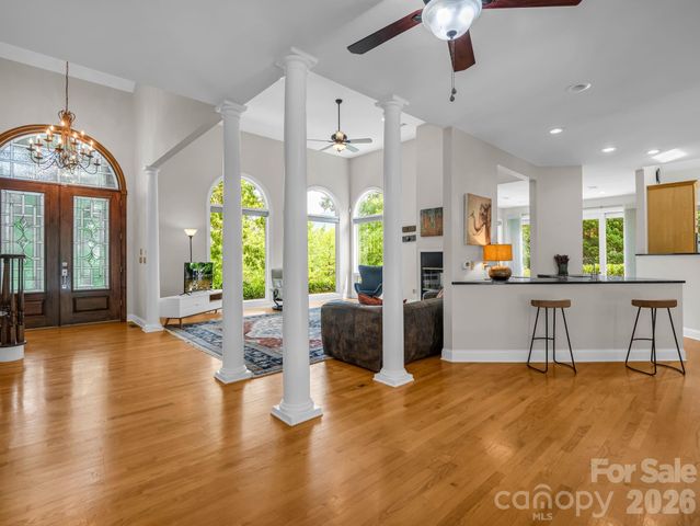 556 Quail Ridge Boulevard, Lake Lure, NC 28746