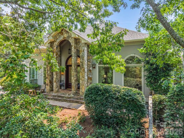 556 Quail Ridge Boulevard, Lake Lure, NC 28746
