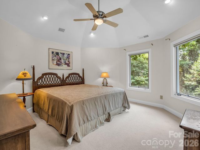 556 Quail Ridge Boulevard, Lake Lure, NC 28746