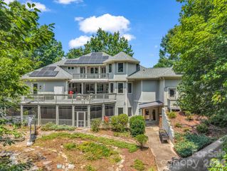 556 Quail Ridge Boulevard, Lake Lure, NC 28746