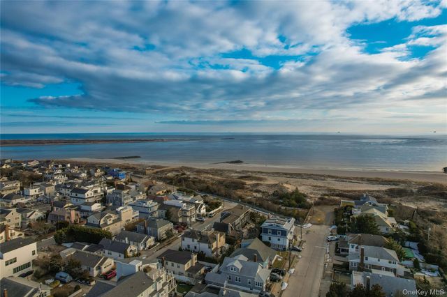 105 Baldwin Avenue, Point Lookout, NY 11569