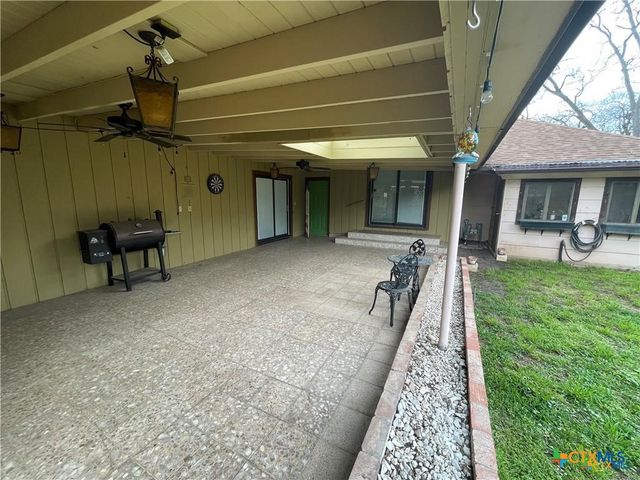 813 Bismark Street, Seguin, TX 78155