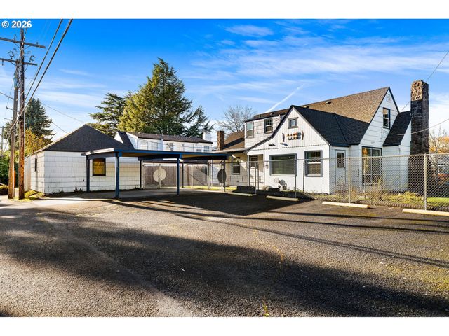 107 E 35TH St, Vancouver, WA 98663
