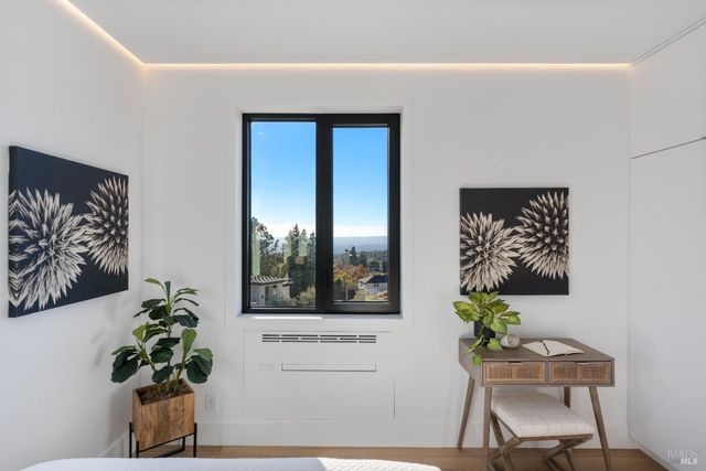 17940 Escalon Dr, Sonoma, CA 95476