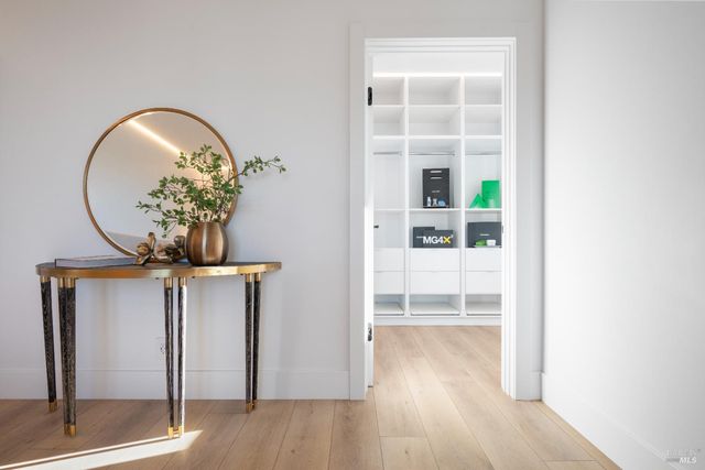 17940 Escalon Dr, Sonoma, CA 95476