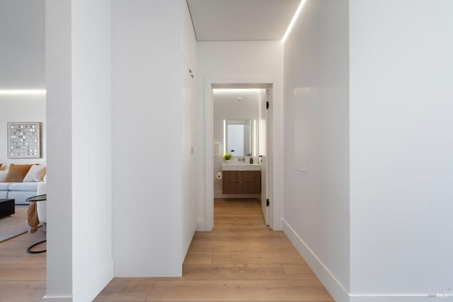 17940 Escalon Dr, Sonoma, CA 95476