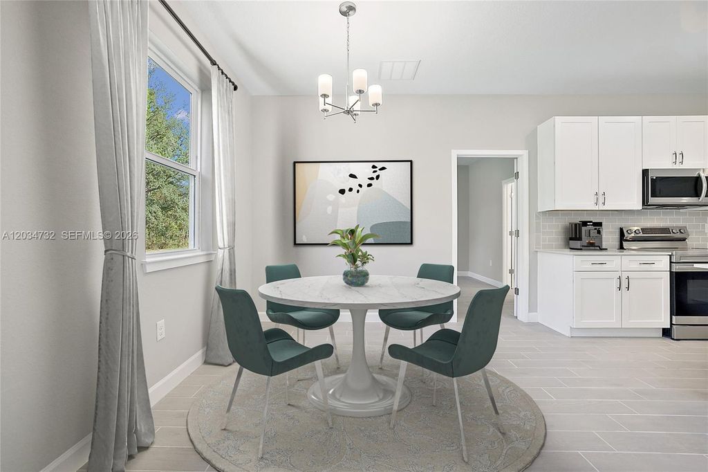 Image 11 of property listing at 885 TALMADGE AVE SE, Palm Bay, FL 32909