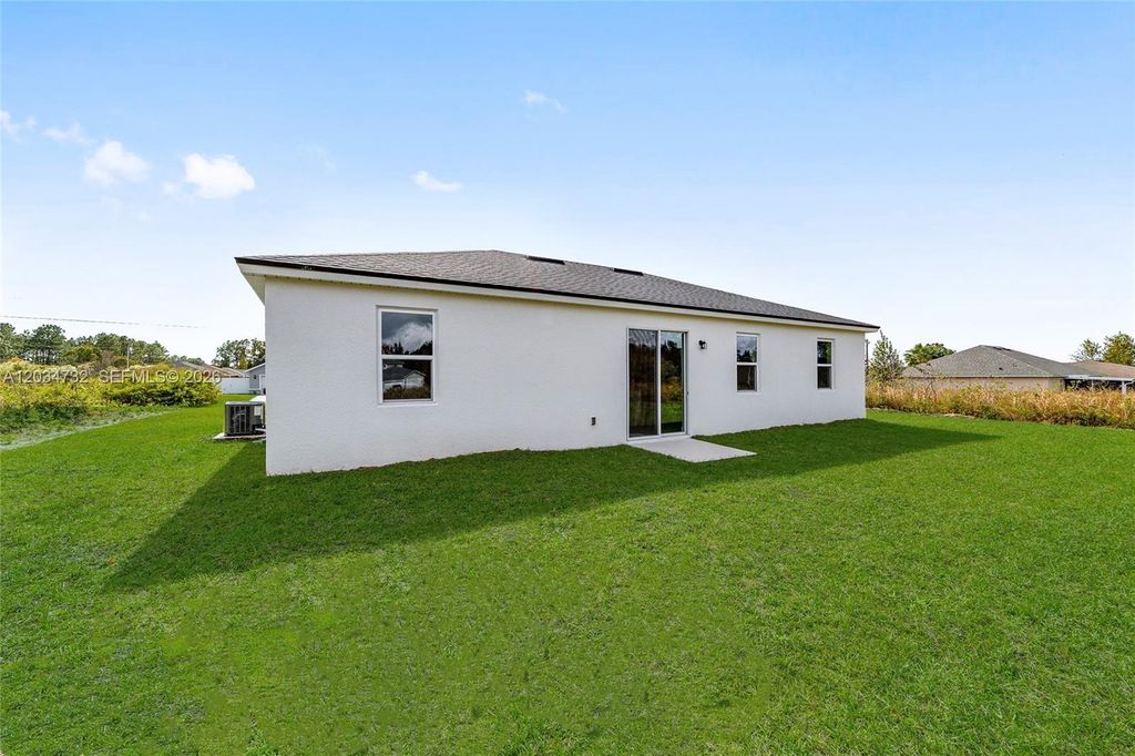 Image 21 of property listing at 885 TALMADGE AVE SE, Palm Bay, FL 32909