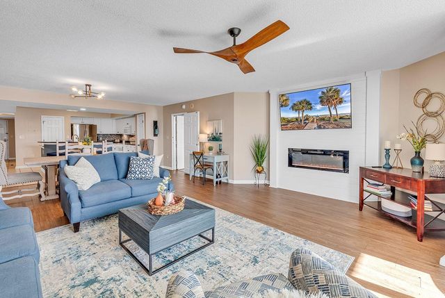 2151 Bridge View Ct Unit 2202, North Myrtle Beach, SC 29582