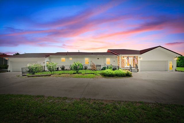 4139 Ashland City Rd, Clarksville, TN 37043