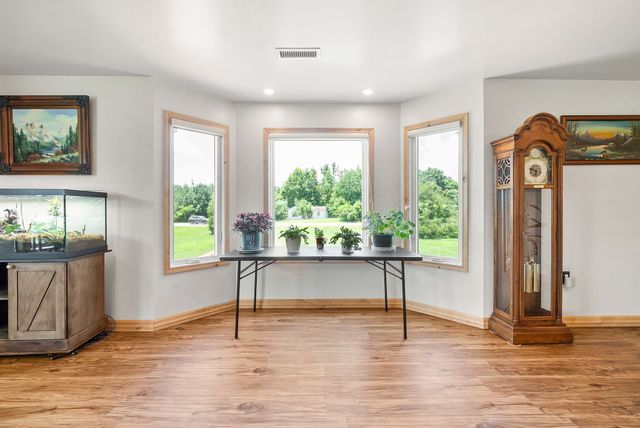 4139 Ashland City Rd, Clarksville, TN 37043