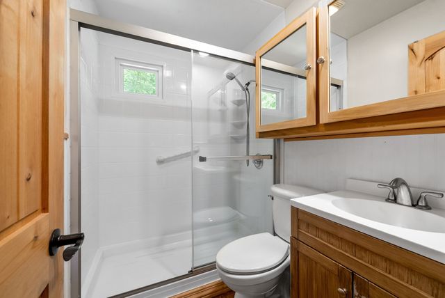 4139 Ashland City Rd, Clarksville, TN 37043