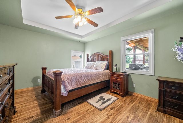 4139 Ashland City Rd, Clarksville, TN 37043