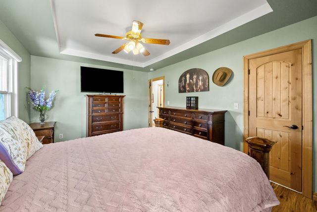 4139 Ashland City Rd, Clarksville, TN 37043