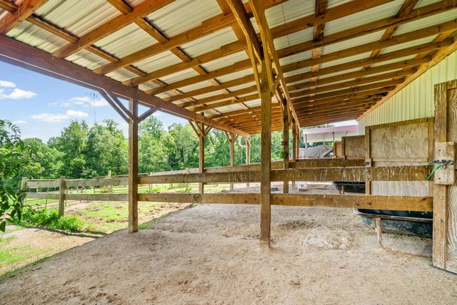 4139 Ashland City Rd, Clarksville, TN 37043