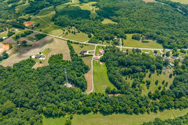 4139 Ashland City Rd, Clarksville, TN 37043
