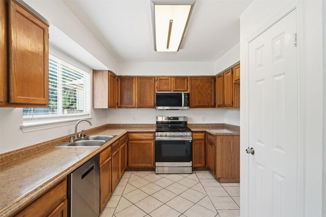 1002 Dover PASS, Cedar Park, TX 78613