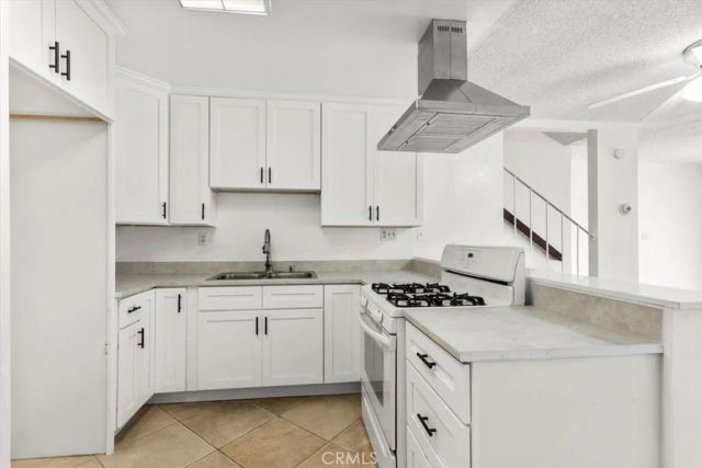 7033 Stewart and Gray Road 24, Downey, CA 90240