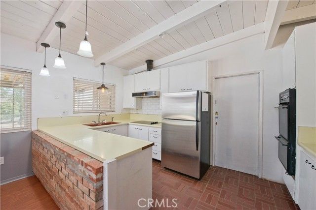 1125 Buella Vista Road, Acton, CA 93510