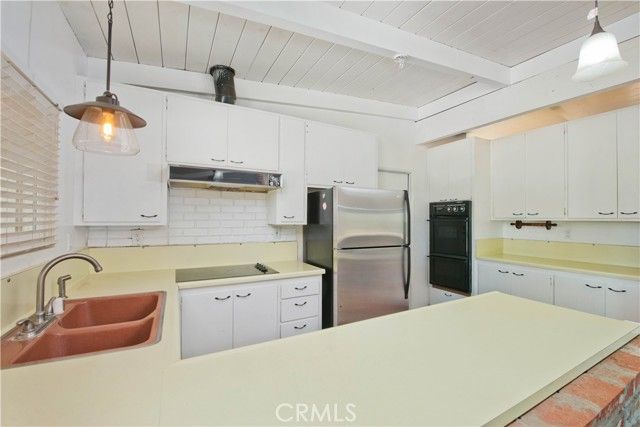 1125 Buella Vista Road, Acton, CA 93510