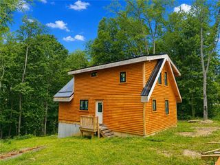 14 Combs Rd, Findlay Twp, PA 15126