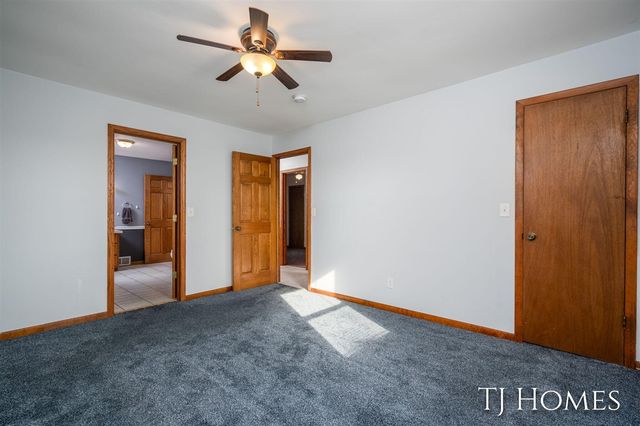 219 Alpine Street, Wayland, MI 49348