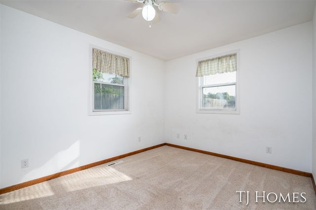 219 Alpine Street, Wayland, MI 49348