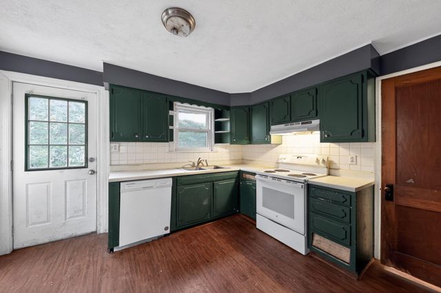 132 Main Avenue, Highland Heights, KY 41076