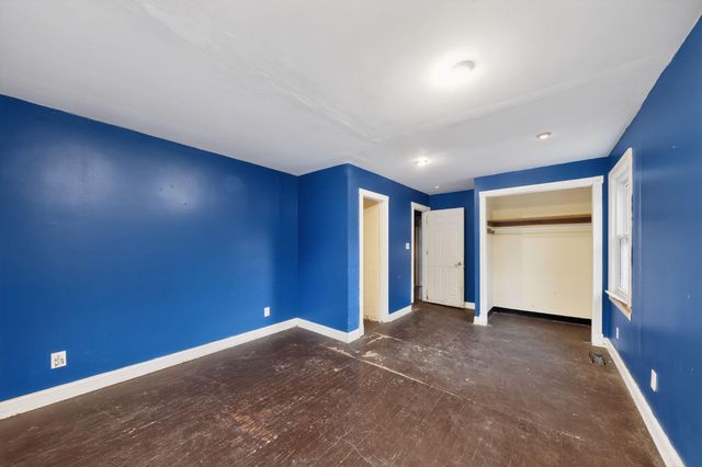 132 Main Avenue, Highland Heights, KY 41076