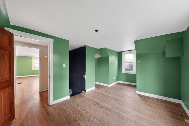 132 Main Avenue, Highland Heights, KY 41076