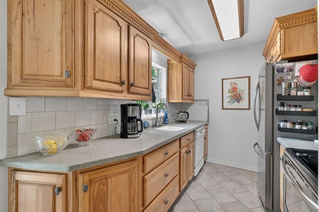 10 SHORTHORN DRIVE, Apopka, FL 32712